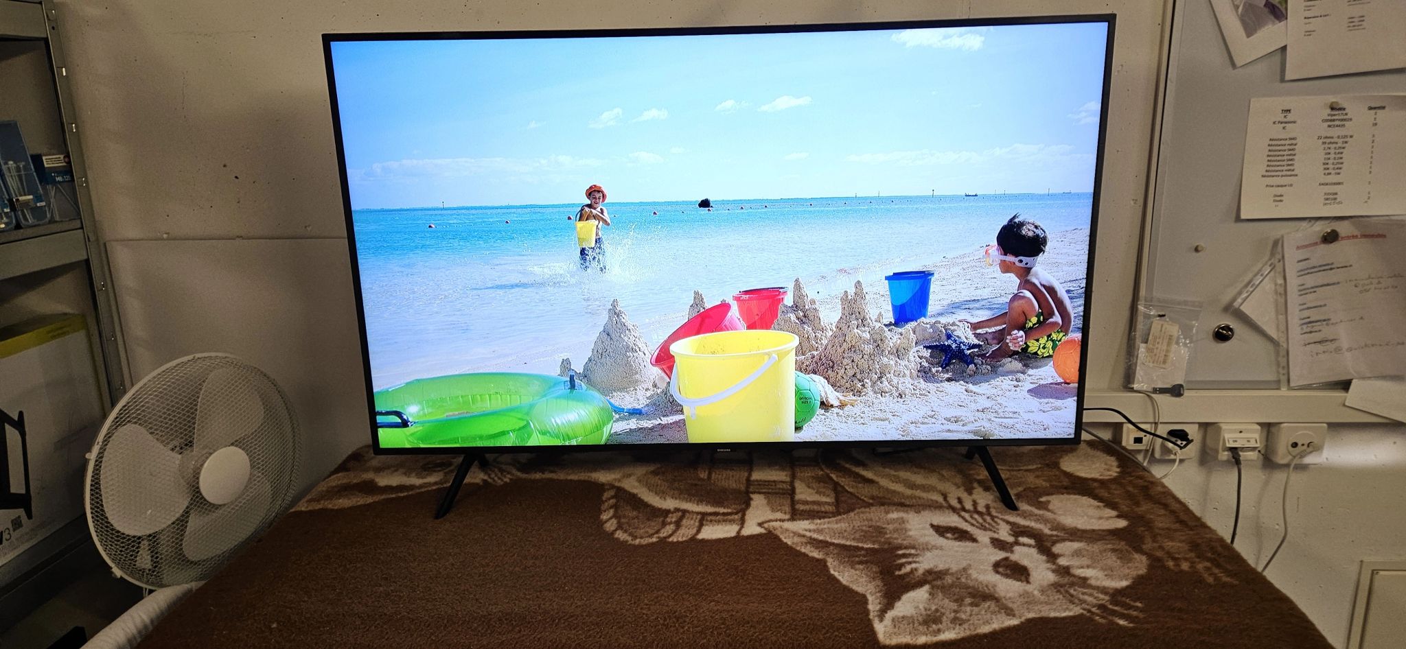 Photo d'une télévision Samsung QE55Q60RATXZG que nous avons réparée