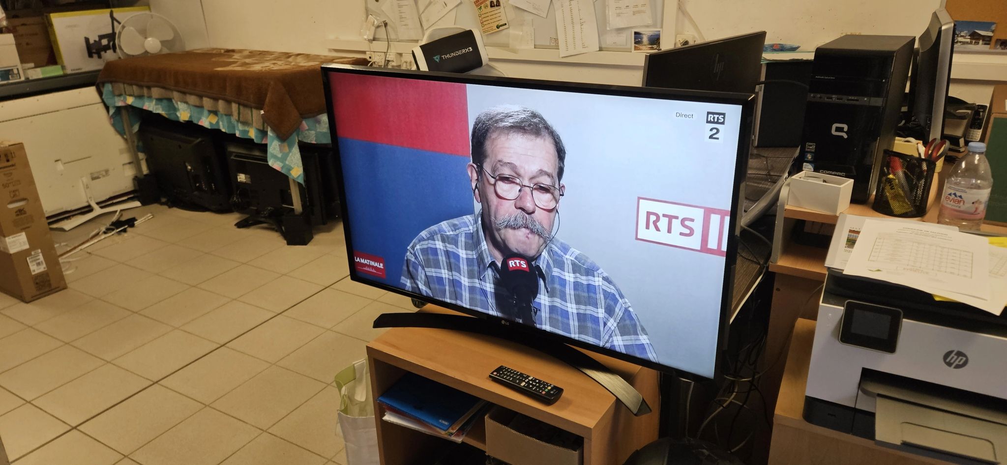 Photo d'une télévision LED LG 43UJ635V que nous avons réparée