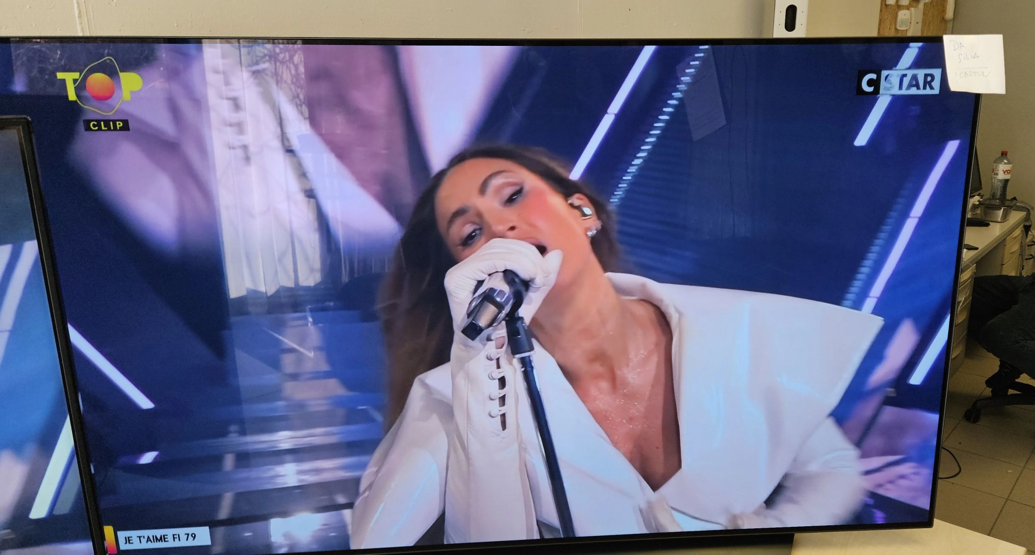 Photo d'une télévision OLED LG modèle OLED65C17LB que nous avons réparée