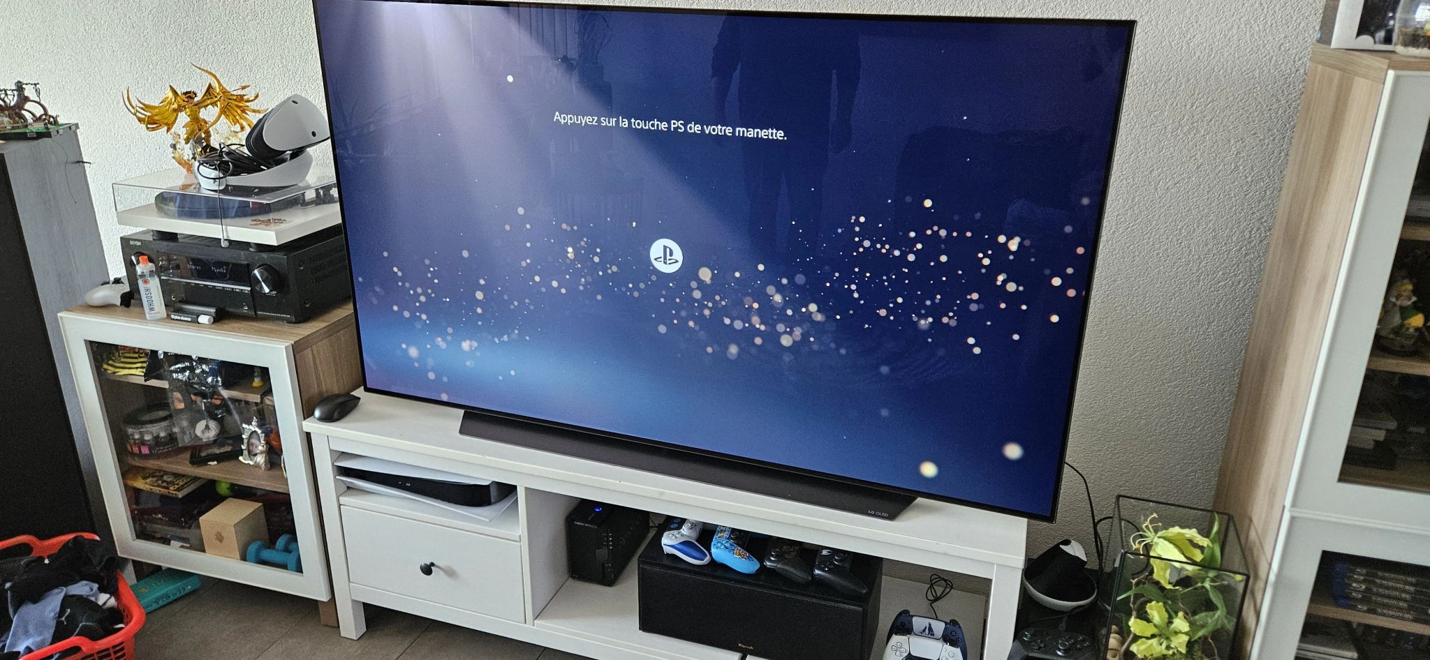 Photo d'une télévision LG OLED65C17LB que nous avons réparée à domicile