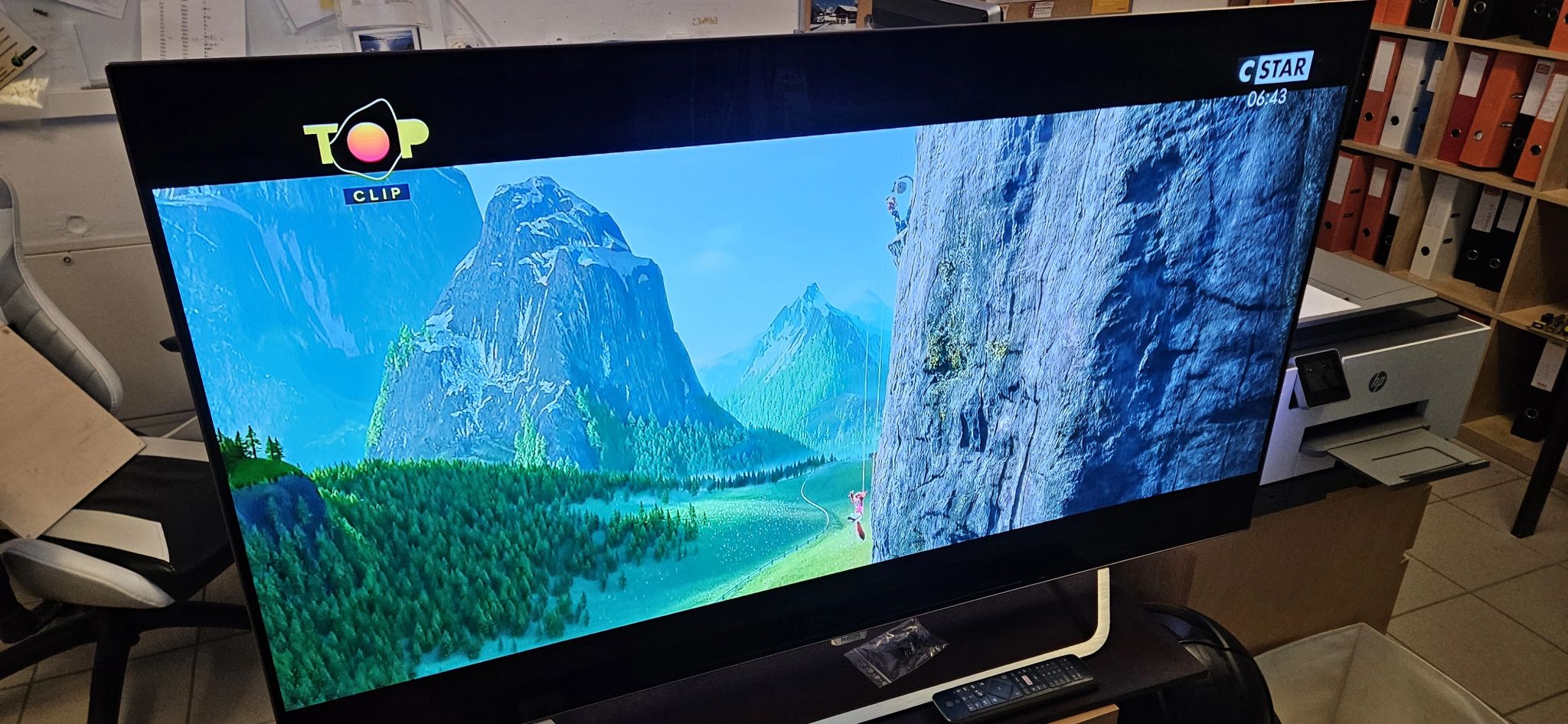 Photo d'une télévision Philips OLED 55POS9002/12 que nous avons réparée