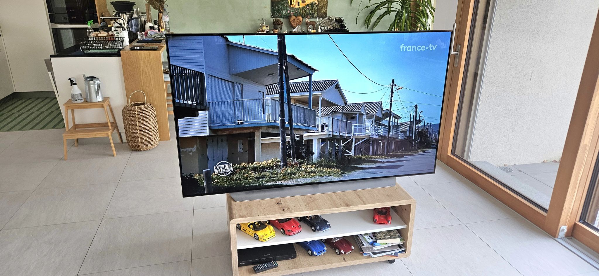 Photo d'une télévision LG OLED OLED65C18LA que nous avons réparée