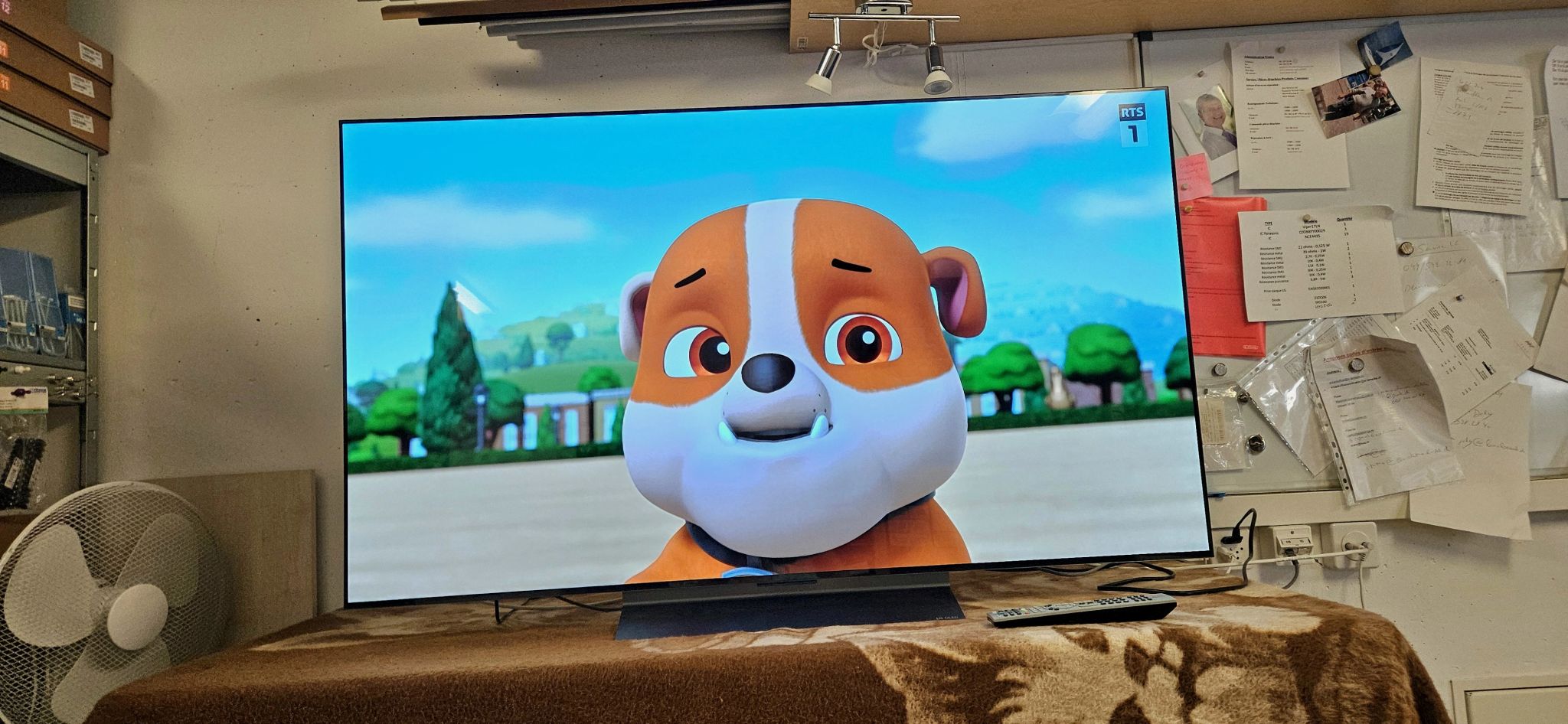 Photo d'une télévision OLED LG OLED55C27LA que nous avons réparée